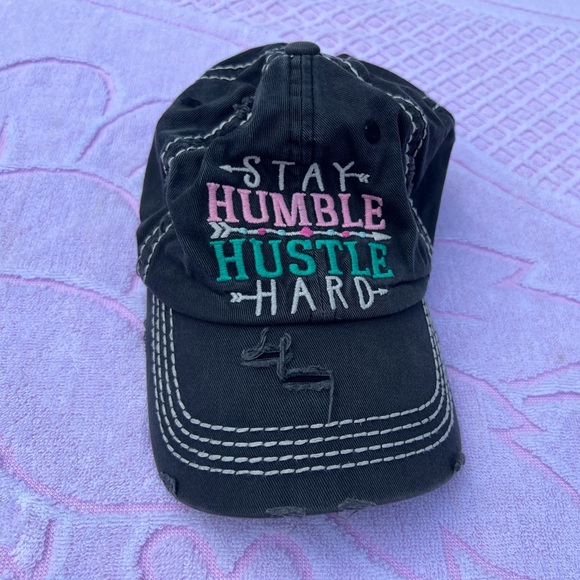 Stay Humble Hustle Hard Black Distressed Vintage
Style Baseball Hat - Picture 2 of 6